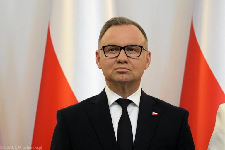 Kiedy Duda zdobył serca Polaków w wyborach?