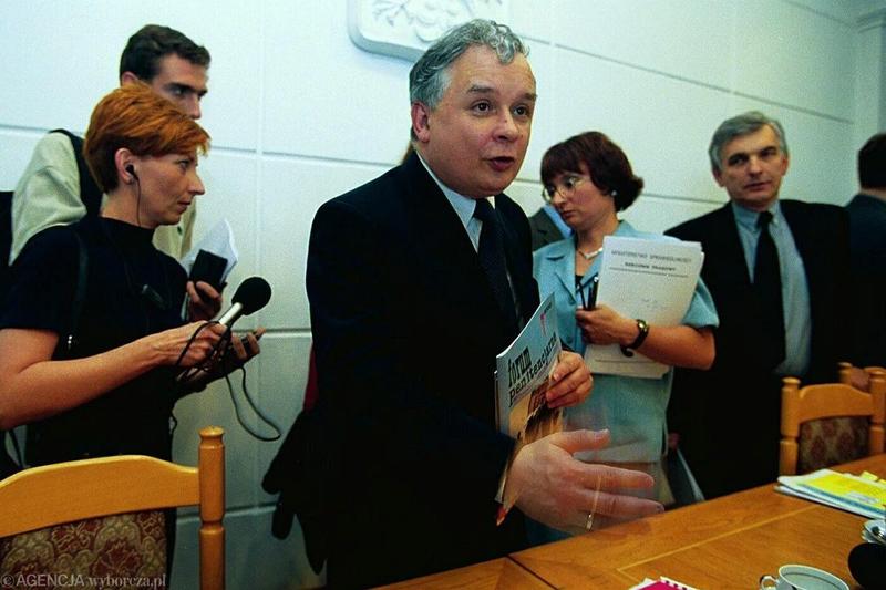 Historia najnowsza Polski i polityka