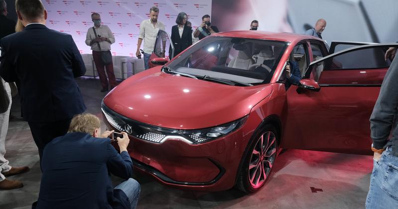 Ekologiczne pojazdy w polityce