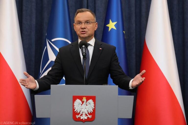 Kiedy Andrzej Duda przekroczył granice prawa konstytucyjnego?